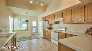 940 E Mcnair Dr, Tempe, AZ 85283 photo 3