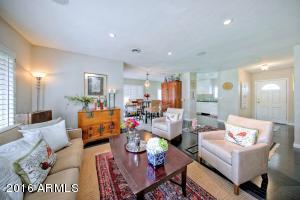 4634 N 34th Pl, Phoenix, AZ 85018 photo 4