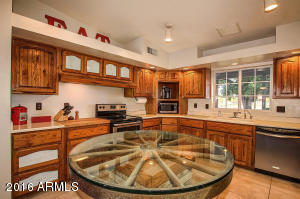 2263 E Appleby Rd, Gilbert, AZ 85298 photo 9