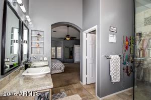2104 E Clipper Ln, Gilbert, AZ 85234 photo 36