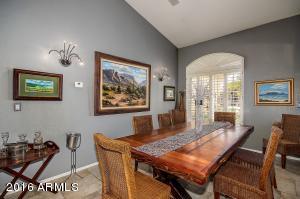 2104 E Clipper Ln, Gilbert, AZ 85234 photo 9
