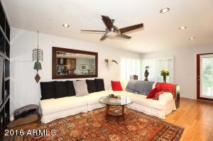 5627 S Doubloon Ct #E, Tempe, AZ 85283 photo 2