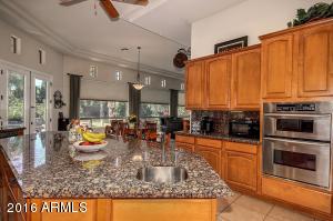 361 E Vermont Dr, Gilbert, AZ 85295 photo 8