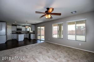 7890 S Sorrell Ln, Gilbert, AZ 85298 photo 9