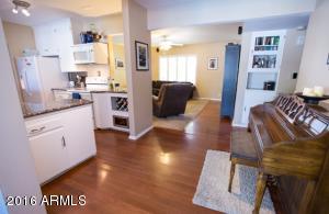 820 E Belmont Ave, Phoenix, AZ 85020 photo 6