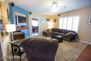 820 E Belmont Ave, Phoenix, AZ 85020 photo 5