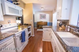 820 E Belmont Ave, Phoenix, AZ 85020 photo 2