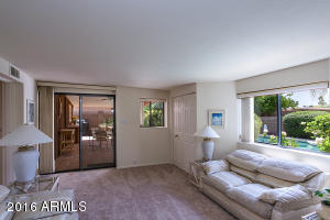 3625 E Laurel Ln, Phoenix, AZ 85028 photo 6
