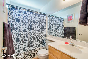 819 E Vaughn Ave, Gilbert, AZ 85234 photo 23