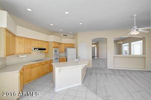 4103 E Hancock Dr, Phoenix, AZ 85028 photo 2