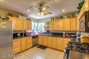 1252 Edgemont Ave, Phoenix, AZ 85006 photo 8