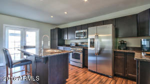 802 E Amelia Ave, Phoenix, AZ 85014 photo 3