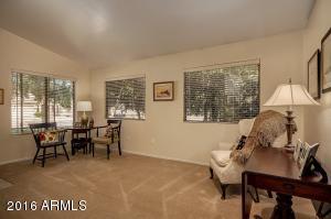 445 W Scott Ave, Gilbert, AZ 85233 photo 4
