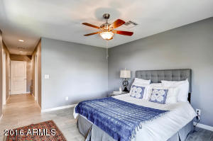 929 E Cavalier Dr, Phoenix, AZ 85014 photo 10