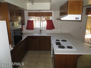 2837 E Fairmount Ave, Phoenix, AZ 85016 photo 4