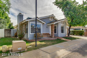 129 E Anderson Ave, Phoenix, AZ 85022 photo 3