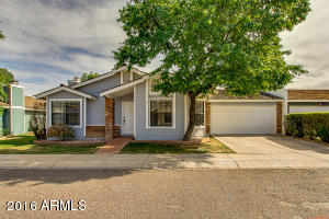 129 E Anderson Ave, Phoenix, AZ 85022 photo 1