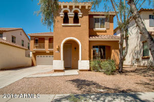 3784 E Sebastian Ln, Gilbert, AZ 85297 photo 2