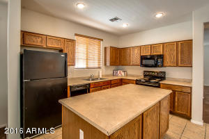 3784 E Sebastian Ln, Gilbert, AZ 85297 photo 8