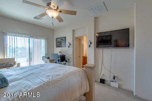 1936 S Falcon Dr, Gilbert, AZ 85295 photo 21