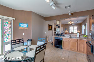 1936 S Falcon Dr, Gilbert, AZ 85295 photo 6