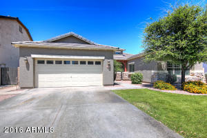 1402 E Parkview Dr, Gilbert, AZ 85295 photo 2