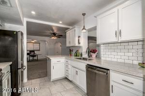 2427 E Geneva Dr, Tempe, AZ 85282 photo 9
