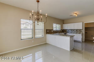 3462 E Remington Dr, Gilbert, AZ 85297 photo 5