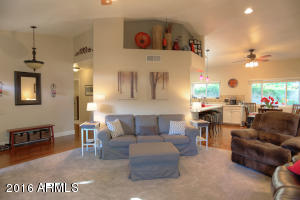 1551 E Beacon Dr, Gilbert, AZ 85234 photo 7