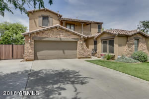 2838 S Colonial St, Gilbert, AZ 85295 photo 2