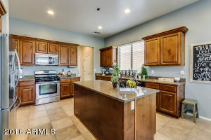 2838 S Colonial St, Gilbert, AZ 85295 photo 12