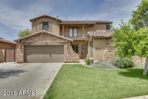 2838 S Colonial St, Gilbert, AZ 85295 photo 1