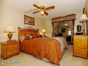4039 E Winchcomb Dr, Phoenix, AZ 85032 photo 11