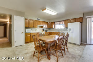 2410 E Jerome Ave, Mesa, AZ 85204 photo 9