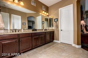 3820 E Jude Ln, Gilbert, AZ 85298 photo 34