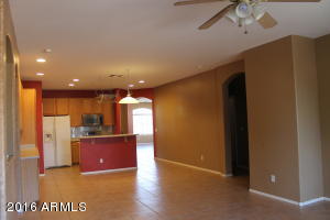 3237 E Lark Ct, Gilbert, AZ 85297 photo 9