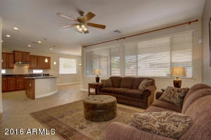 462 E Julian Dr, Gilbert, AZ 85295 photo 8