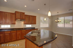 462 E Julian Dr, Gilbert, AZ 85295 photo 5