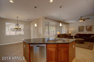 462 E Julian Dr, Gilbert, AZ 85295 photo 7