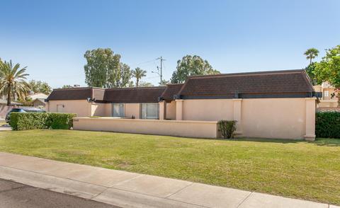 8449 N 1st Dr, Phoenix, AZ 85021 photo 1