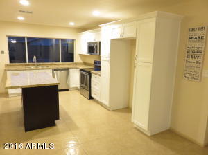 2850 El Moro Ave, Mesa, AZ 85204 photo 3