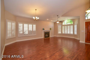 325 E Page Ave, Gilbert, AZ 85234 photo 4