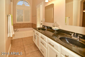 325 E Page Ave, Gilbert, AZ 85234 photo 25