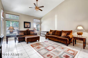 4413 E Desert Willow Rd, Phoenix, AZ 85044 photo 3