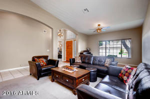 4413 E Desert Willow Rd, Phoenix, AZ 85044 photo 8