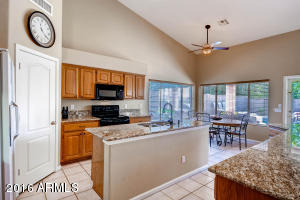 4413 E Desert Willow Rd, Phoenix, AZ 85044 photo 10