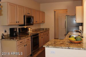 3349 E Sequoia Dr, Phoenix, AZ 85050 photo 5