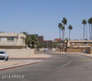 4626 E Wood St, Phoenix, AZ 85040 photo 2