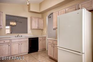 2326 E Aire Libre Ave, Phoenix, AZ 85022 photo 9