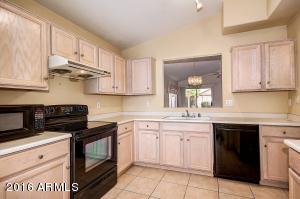 2326 E Aire Libre Ave, Phoenix, AZ 85022 photo 10